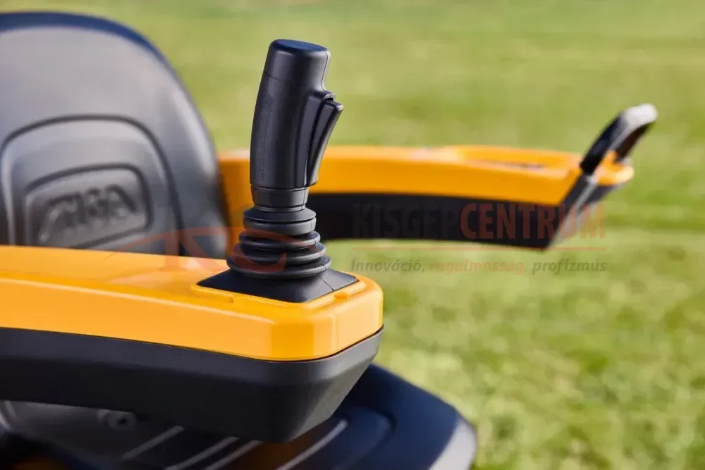 STIGA helyben forduló akkumulátoros fűnyíró traktor GYRO 500e — 4. fotó