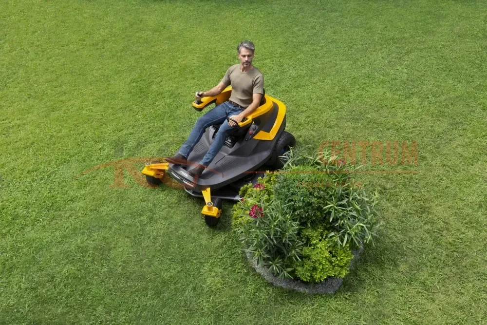 STIGA helyben forduló akkumulátoros fűnyíró traktor GYRO 900e — 3. fotó