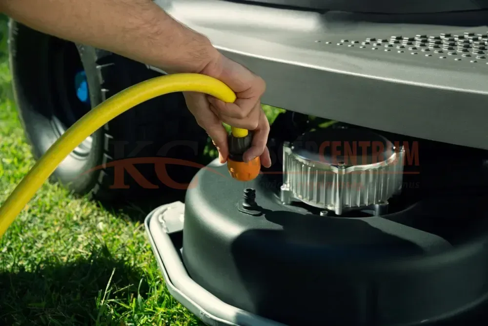 STIGA helyben forduló akkumulátoros fűnyíró traktor GYRO 900e — 5. fotó