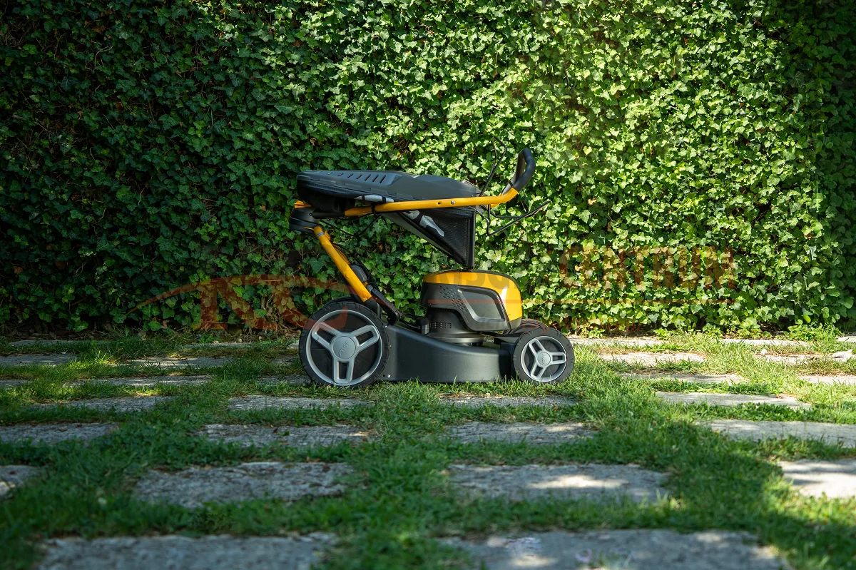 STIGA akkumulátoros fűnyíró COMBI 548e S Kit (akkumulátorral és töltővel) — 8. fotó