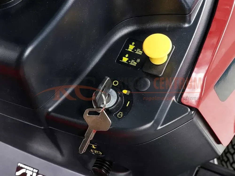 SPECIAL 384 H fűgyűjtős fűnyíró traktor — 5. fotó