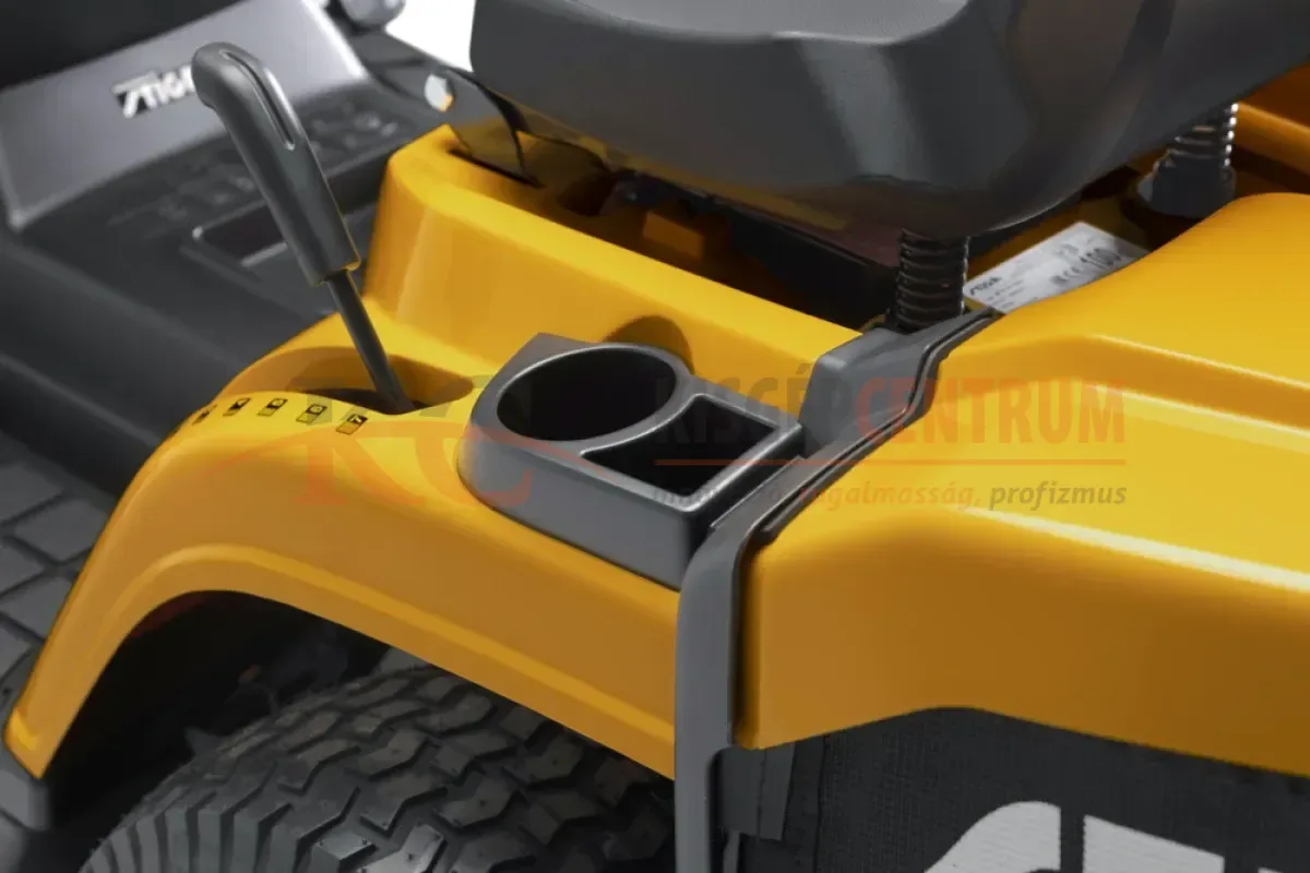 STIGA fűgyűjtős fűnyíró traktor ESTATE 384 — 4. fotó