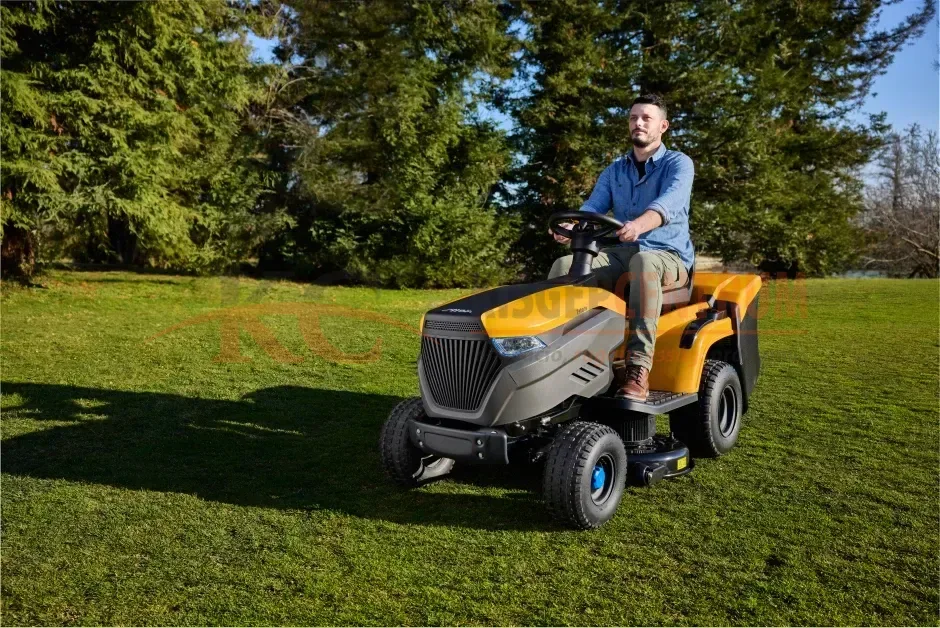 STIGA akkumulátoros fűgyűjtős fűnyíró traktor ESTATE 798e — 8. fotó