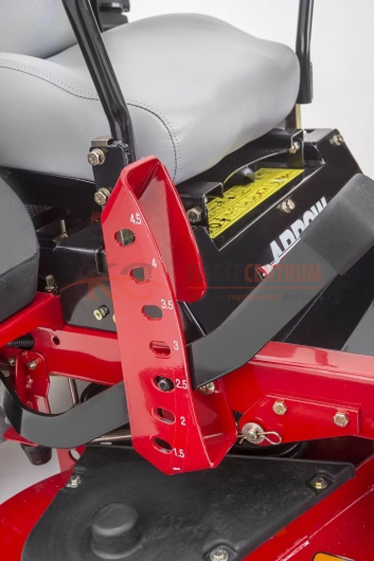 ENCORE helyben forduló botkormányos fűnyíró traktor ARROW 46 Loncin LC2P77F — 3. fotó