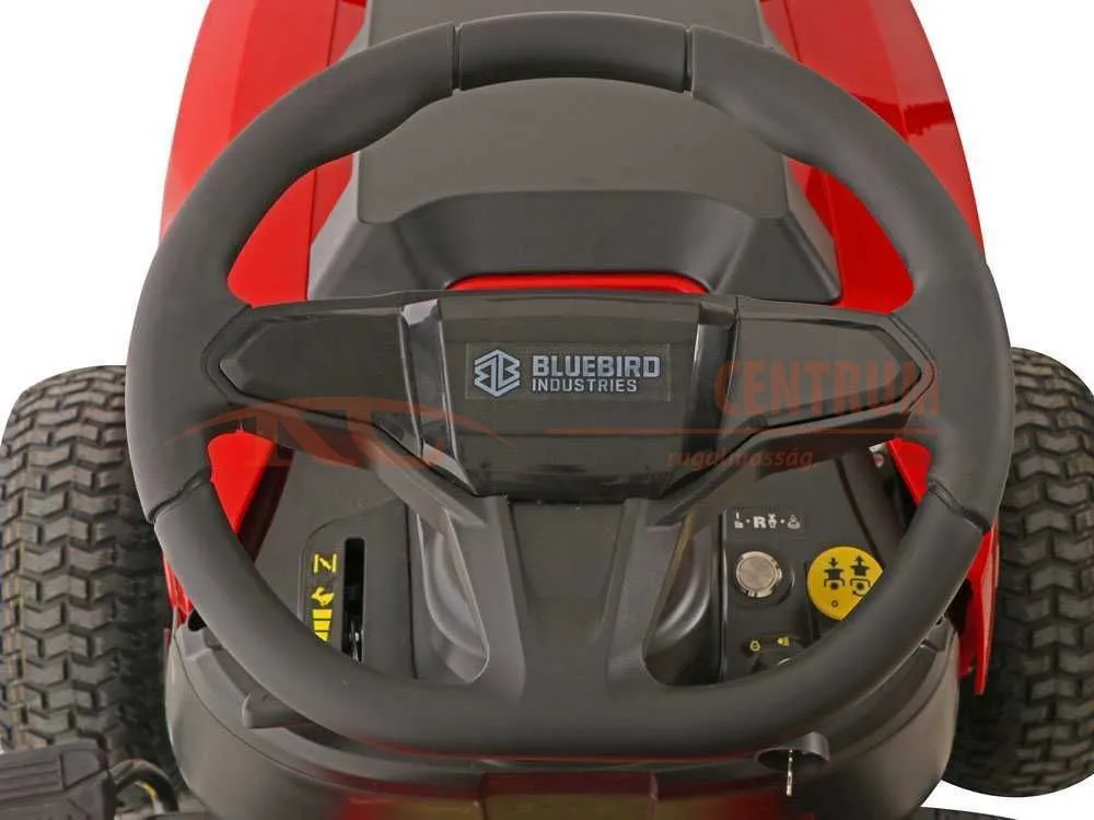 BLUEBIRD LT C 86M GYŰJTŐS FŰNYÍRÓ TRAKTOR — 2. fotó